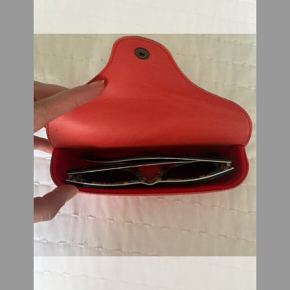 Ray Ban Wayfarer Special Edition Sunglasses - Picture 2 of 12